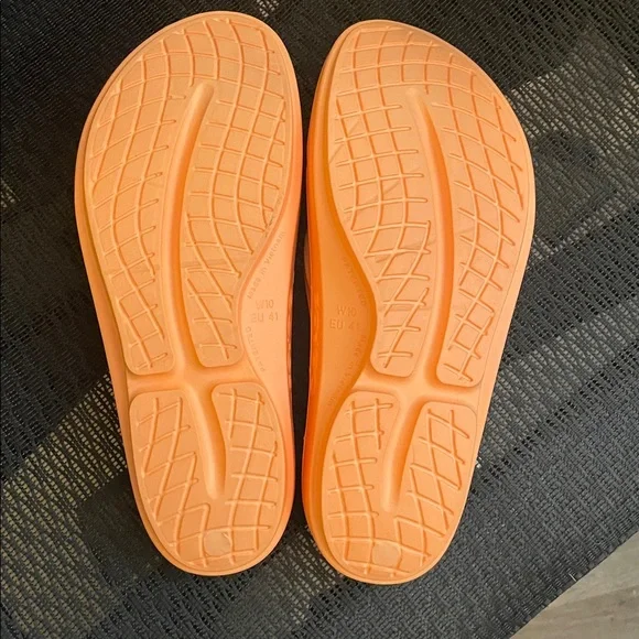OOFOS Oolala Women’s Sandals/Thongs Size 10 - Picture 3 of 7